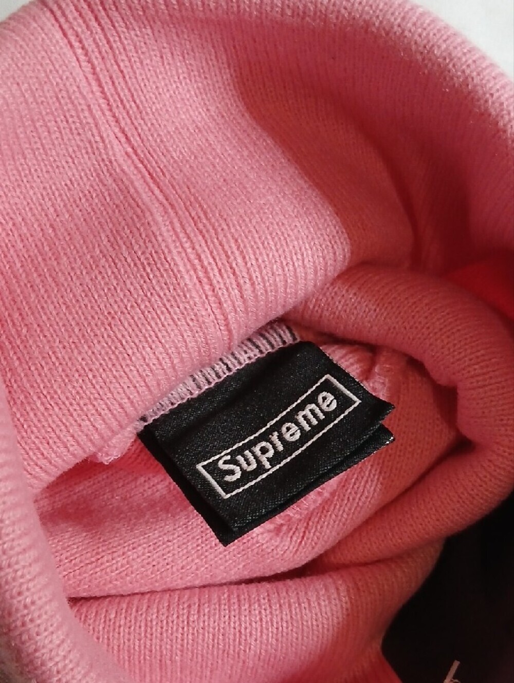 Supreme Pink Box Logo Cuffed Beanie - Picture 3 of 4